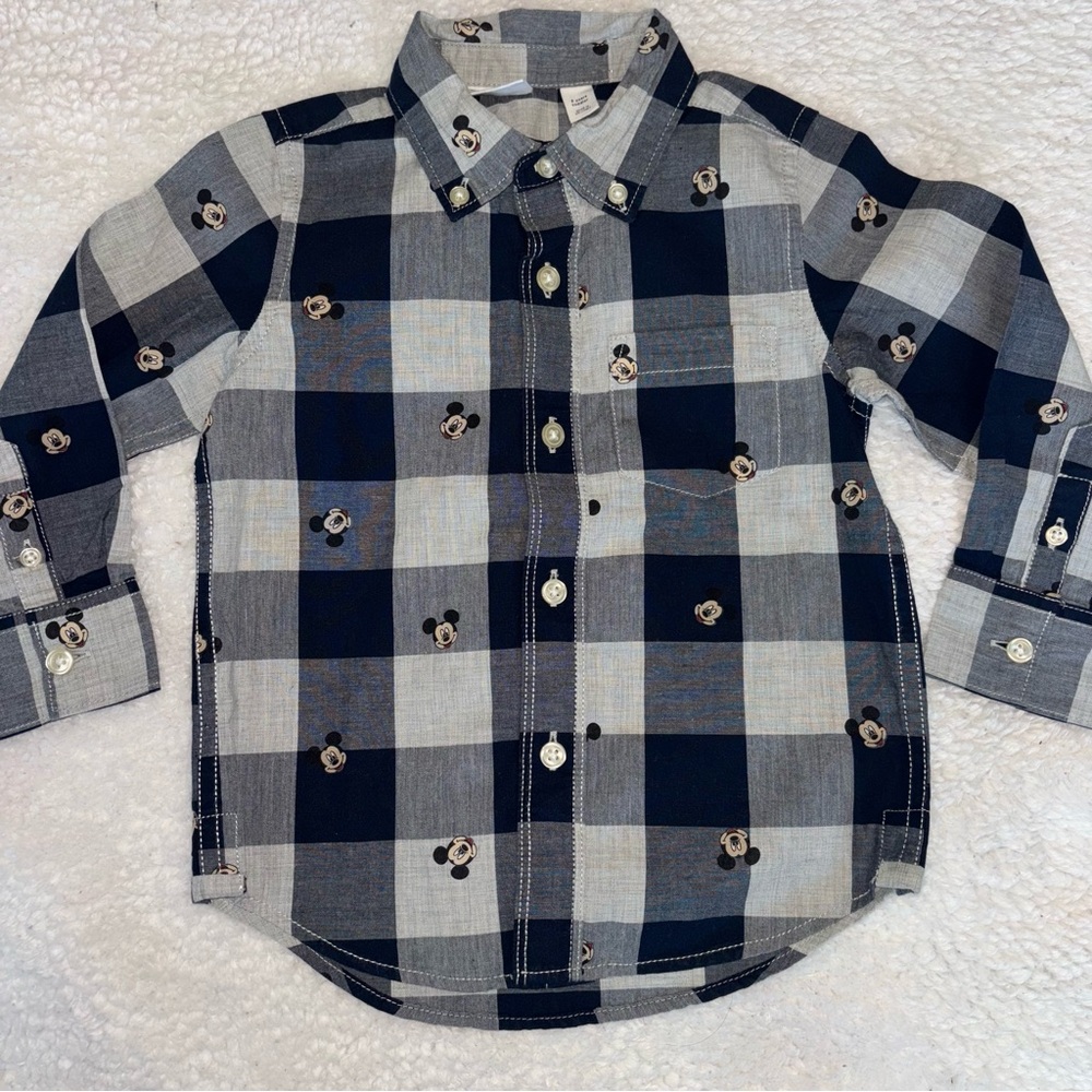 Baby Gap x Disney button up flannel shirt